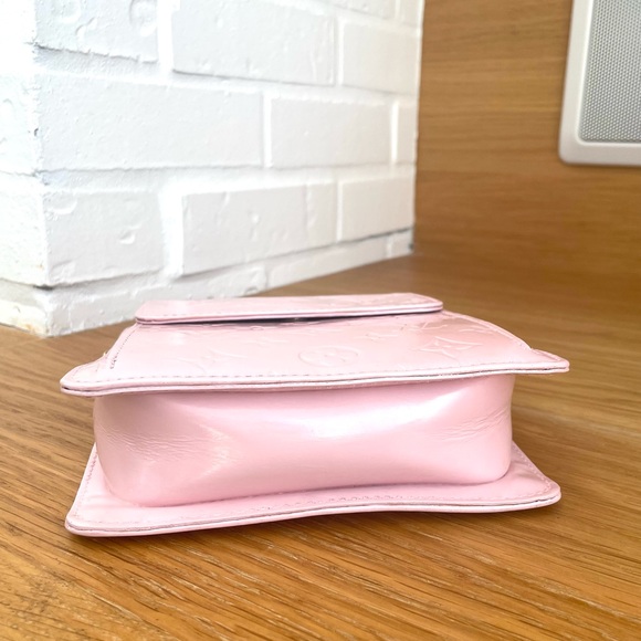 Louis Vuitton Authentic Custom Pink Mott Shoulder Bag - Picture 6 of 14